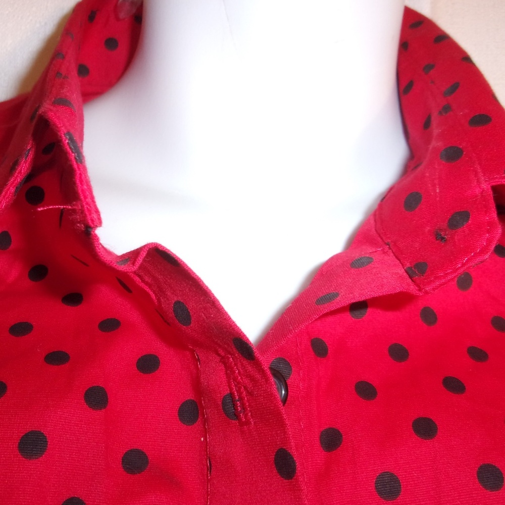 Red and Black Polka Dot Short Sleeve Button Down Blouse - Picture 3 of 8